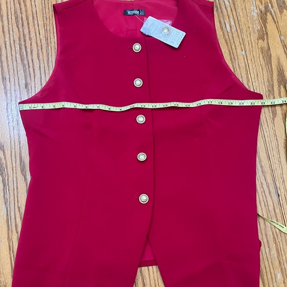 Red Button-Up Vest - Picture 5 of 8
